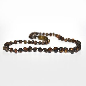 collar bebé barroco olivo 32 cms.