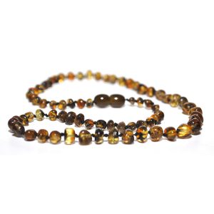 collar adulto barroco olivo 45 cms.